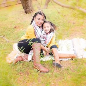 Meet your Posher, Alecia